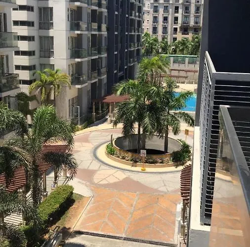 Palmtree One Villas Cluster D Hotel *